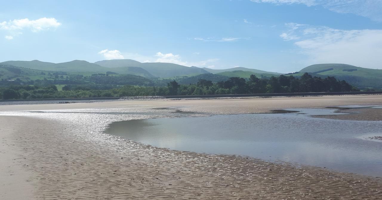 Min Y Don Guest House Llanfairfechan Bagian luar foto