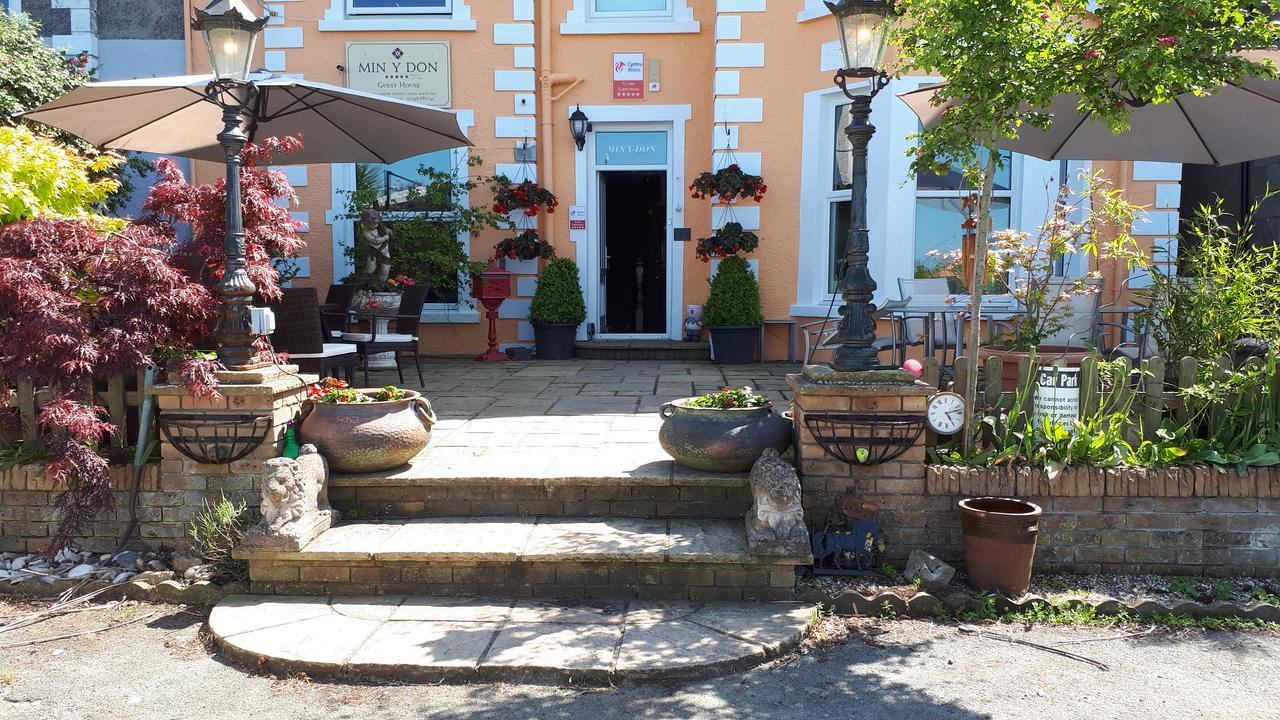 Min Y Don Guest House Llanfairfechan Bagian luar foto