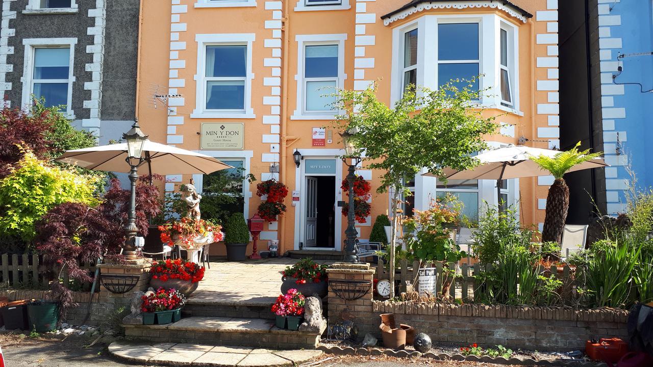 Min Y Don Guest House Llanfairfechan Bagian luar foto