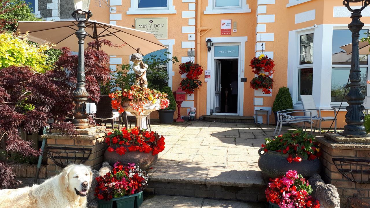 Min Y Don Guest House Llanfairfechan Bagian luar foto